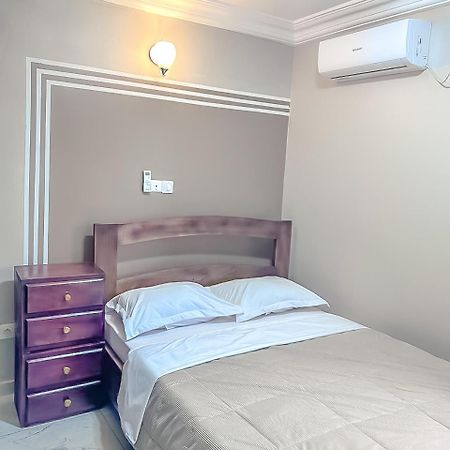 J&B Apparts Wifi Mvolye Exterior photo
